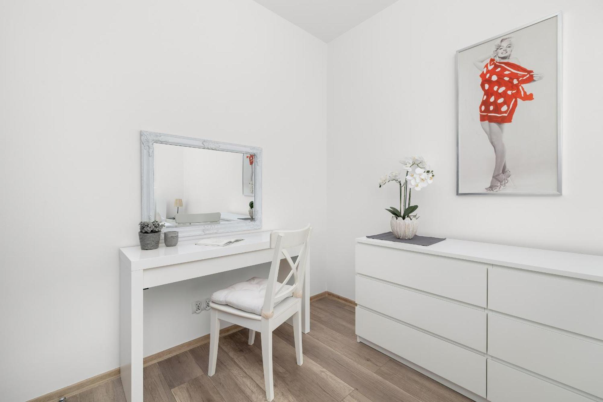 Nowoczesny & Klimatyzowany Z Parkingiem By Renters Apartment Krakau