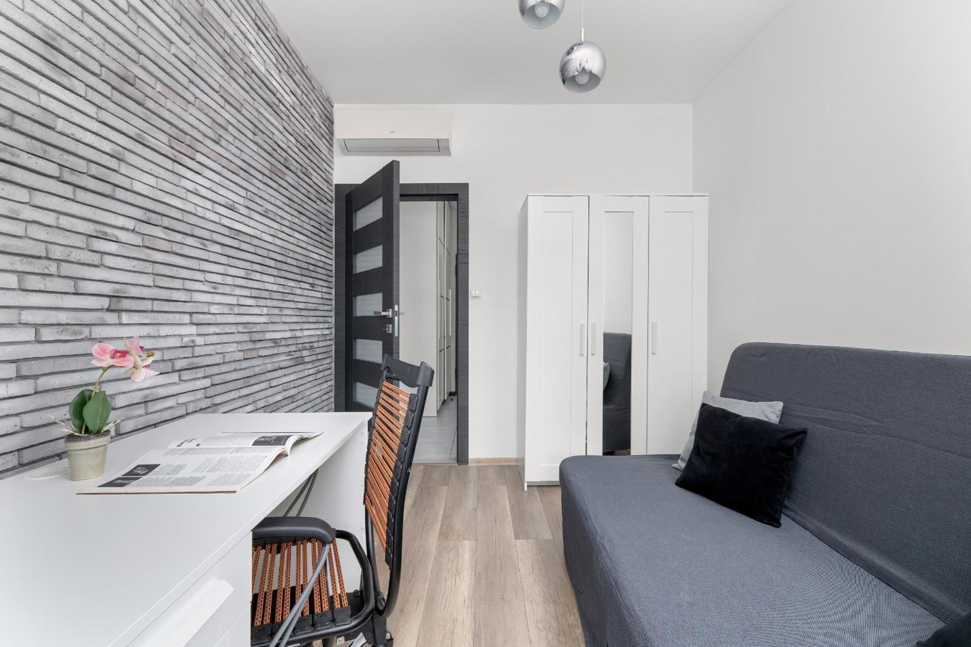 Nowoczesny & Klimatyzowany Z Parkingiem By Renters Apartment Krakau
